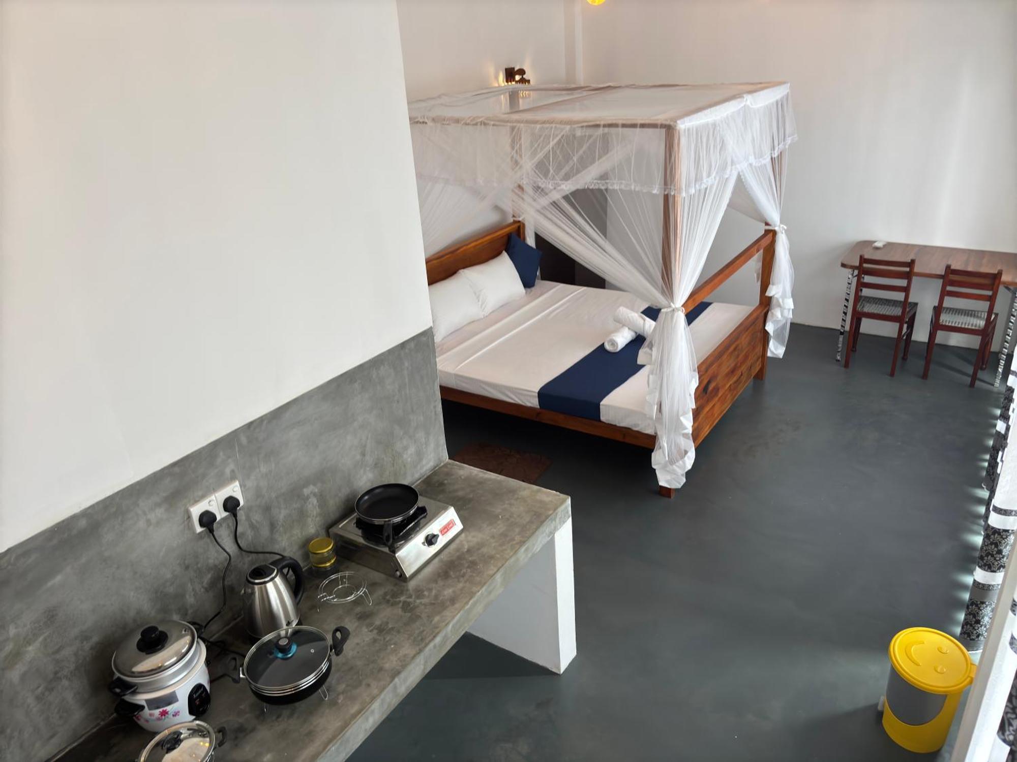 Noble Nest Hirikatiya Hotel Диквела Екстериор снимка
